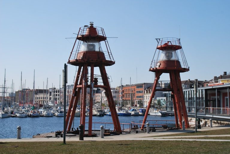Dunkirk wind firm to be named in March