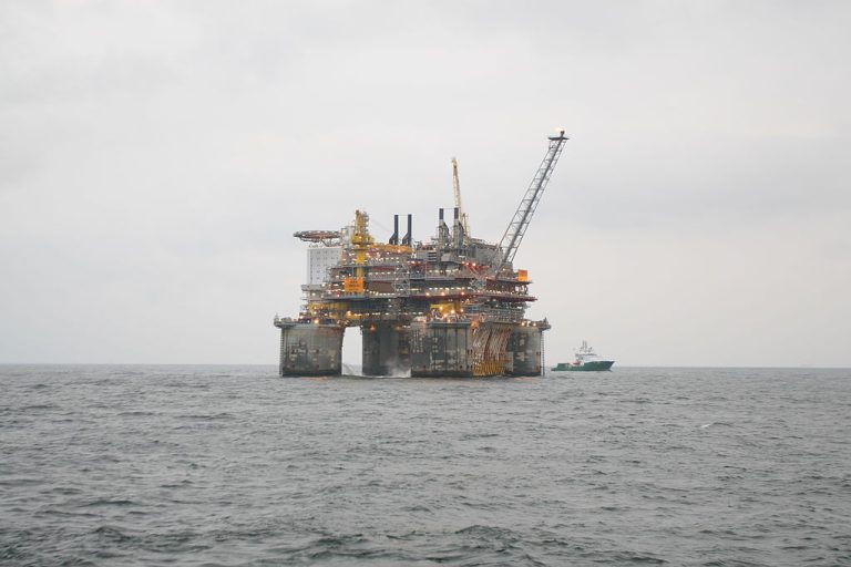 BP hit by Russian sanctions