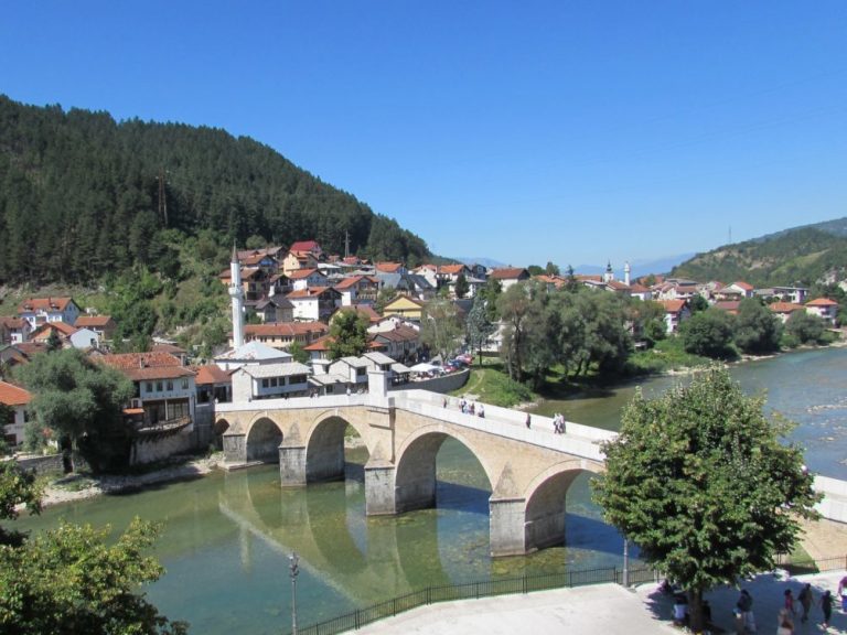 EU banks under pressure over Balkan dams