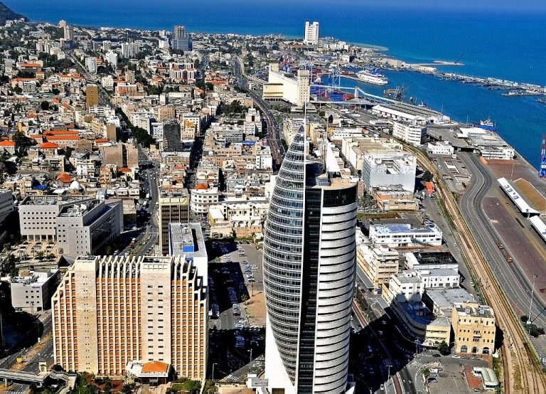 Greece, Cyprus and Israel eye pipeline deal