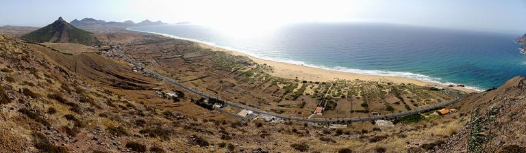 Atlantic island pays car owners who supply grid
