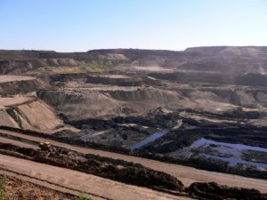 China boosts coal imports and new mines