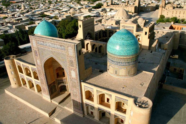 Uzbekistan unveils 5GW solar plans