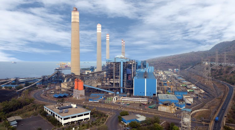 How climate-related weather conditions disrupt power plants in Indonesia and affect people