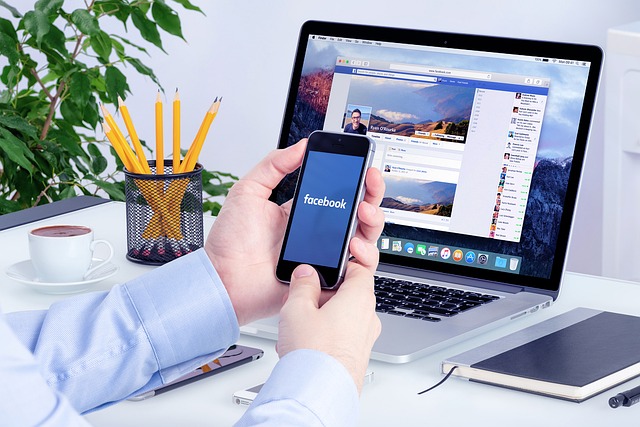 Facebook Whistleblower Claims Meta Is Silencing Her Testimony