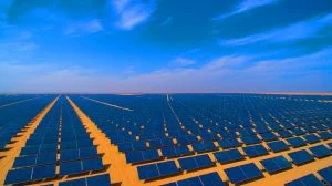 Illustration of Bhadla Solar Park in Rajasthan, India, showcasing 10 million solar panels and over 2,000 megawatts of power generation, generated by artificial intelligence.
