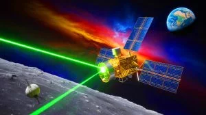 Illustration of a laser targeting a Moon-orbiting satellite in daylight.