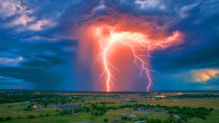 Illustration of a record-breaking lightning flash spanning over 500 miles across the United States.