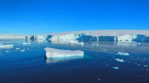 Illustration of Antarctic sea ice at its third-lowest level in 47 years.