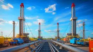 Illustration of U.S. natural gas production surge driven by domestic and export demand.