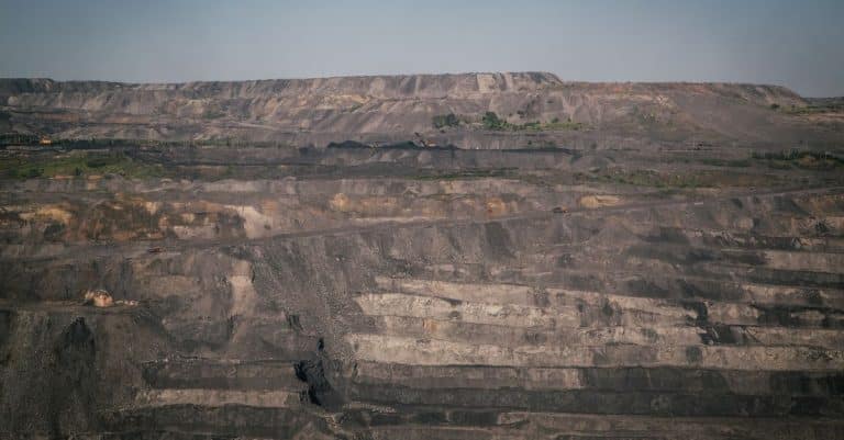 Sunny weather sparks coal slump coal mine fossil fuel