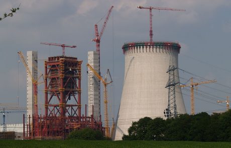 Activists storm new German coal plant