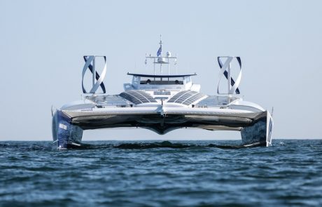 World’s first hydrogen-powered boat leaves Europe