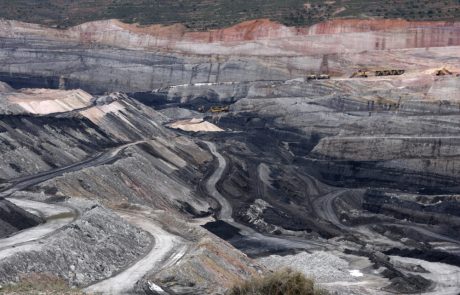 Spain govt struggles with coal miners 