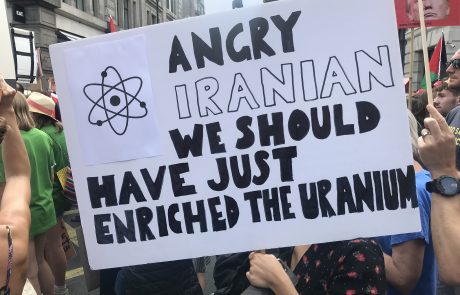EU threatens Iran with renewed sanctions