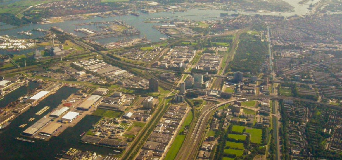 Green-hydrogen deal signed in Amsterdam