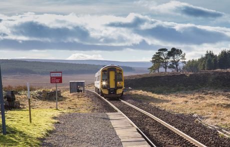 Scotland unveils hydrogen trains project 