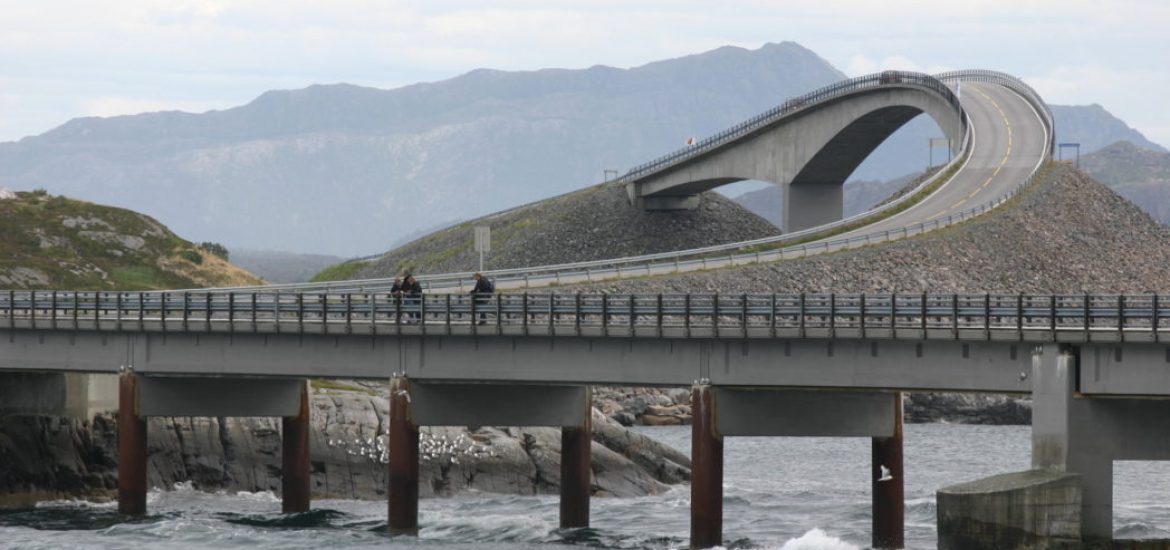 Norway trials dimming streetlights