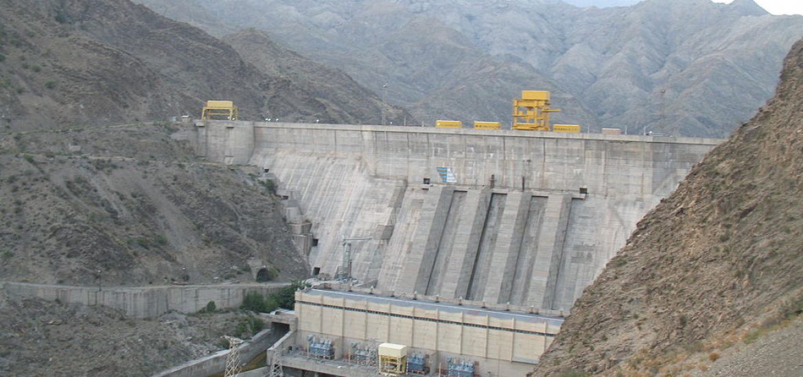 Pakistan looks for Kyrgyz-Tajik power swap 