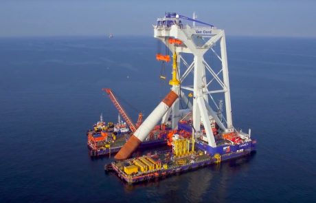 World’s largest offshore wind farm off UK