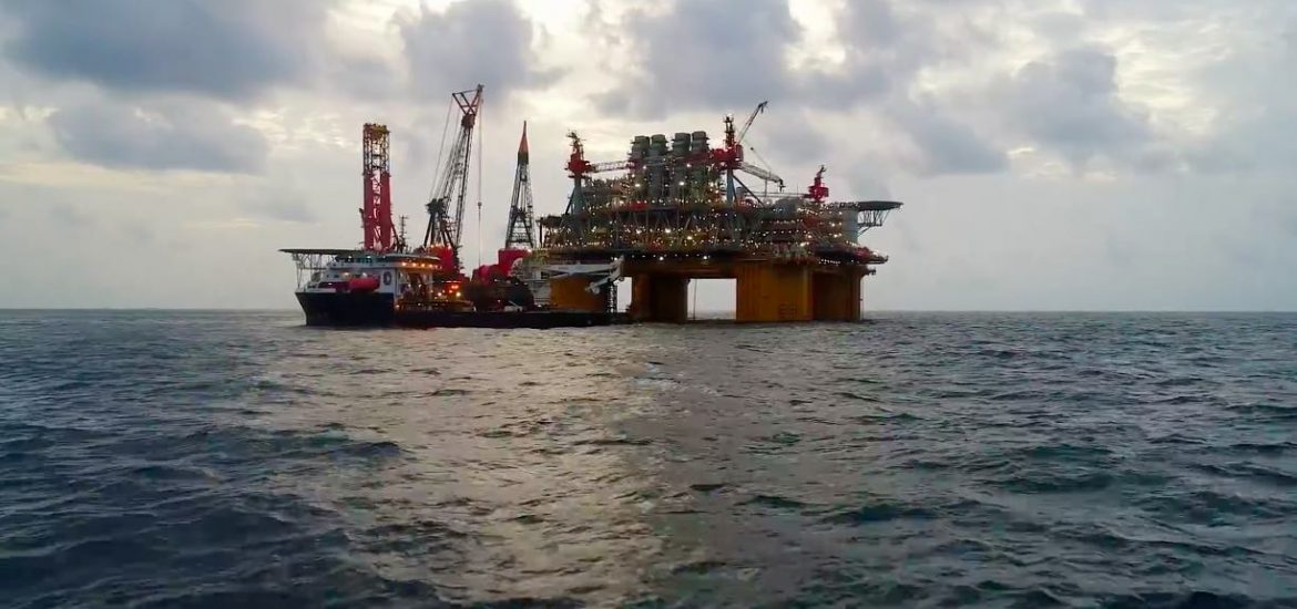 Shell prepares to unveil disappointing profits