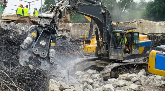 Myanmar Earthquake Kills 144, Junta Seeks Rare International Aid
