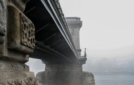 Hungary chokes on pollution